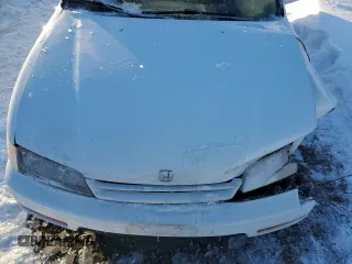 1995 Honda Accord LX with VIN 1HGCD5633SA075239, listed as a Copart auction lot 41386425 with 244,611 mi miles and Salvage Title. Bid and sale history available at carsss.com. Image 12.