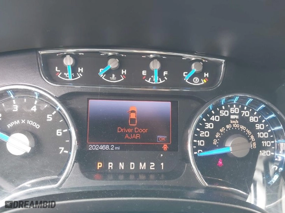 2013 Ford F-150 XL with VIN 1FTFW1CF1DKD51265, listed as a IAAI auction lot 41779068 with 202,468 mi miles. Bid and sale history available at carsss.com. Image 7.