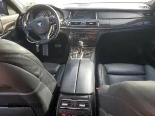 2013 BMW 7 Series 750i xDrive z VIN WBAYB6C53DD223796, wystawiony jako Copart lot #79402144 z przebiegiem 144 125 mil mil oraz Czysty tytuł • Clean title. Historia ofert i sprzedaży dostępna na DreamBid. Obrazek 8.