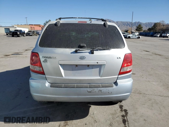 2004 Kia Sorento LX with VIN KNDJC733145263620, listed as a Copart auction lot 85206494 with 155,318 mi miles and Salvage Title. Bid and sale history available at carsss.com. Image 6.
