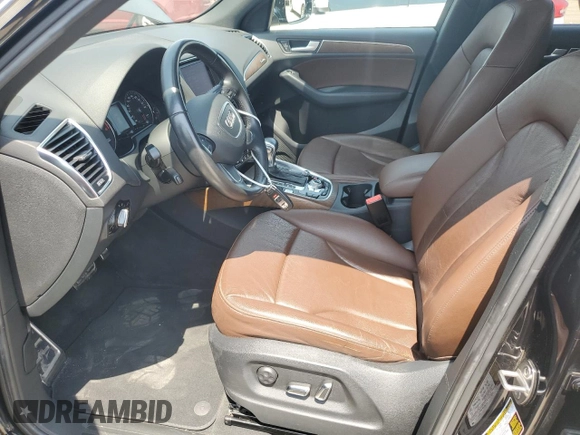 2014 Audi Q5 Premium Plus with VIN WA1CMAFP3EA046669, listed as a Copart auction lot 60703585 with 204,470 mi miles and Clean title. Bid and sale history available at DreamBid. Image 7.