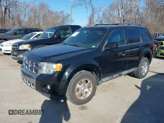 2010 Ford Escape Limited z VIN 1FMCU9E71AKB56741, wystawiony jako IAAI lot #41764959 z przebiegiem 216 816 mil mil oraz . Historia ofert i sprzedaży dostępna na DreamBid. Obrazek 2.