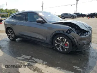 2021 Ford Mustang Mach-E Premium с VIN 3FMTK3SU7MMA07874, выставлен на аукционе Copart как лот 58532275 с пробегом 26 593 миль миль и Списание • Salvage title. История ставок и продаж доступна на DreamBid. Изображение 4.