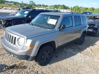 2014 Jeep Patriot Latitude with VIN 1C4NJPFB3ED905756, listed as a IAAI auction lot 42317351 with 137,874 mi miles and . Bid and sale history available at DreamBid. Image 2.