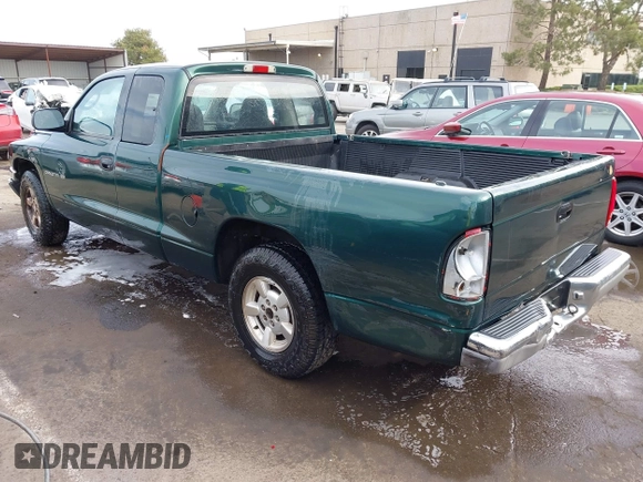 2001 Dodge Dakota with VIN 1B7GL22X11S284210, listed as a IAAI auction lot 41630417 with 206,484 mi miles. Bid and sale history available at carsss.com. Image 3.