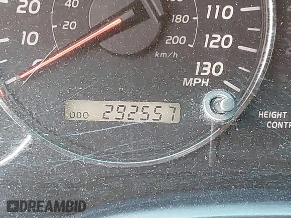 2006 Lexus GX 470 z VIN JTJBT20X060112537, wystawiony jako IAAI lot #42118423 z przebiegiem 292 557 mil mil oraz . Historia ofert i sprzedaży dostępna na DreamBid. Obrazek 15.