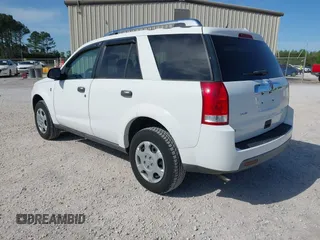 2006 Saturn VUE z VIN 5GZCZ33DX6S865184, wystawiony jako IAAI lot #42000038 z przebiegiem 20 988 mil mil oraz . Historia ofert i sprzedaży dostępna na DreamBid. Obrazek 3.