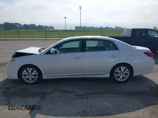 2012 Toyota Avalon with VIN 4T1BK3DB1CU454489, listed as a IAAI auction lot 42230293 with 197,117 mi miles and . Bid and sale history available at DreamBid. Image 14.