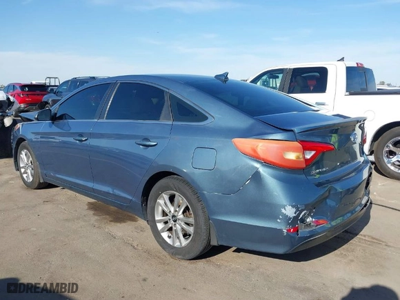2016 Hyundai Sonata 2.4L SE with VIN 5NPE24AF9GH433954, listed as a IAAI auction lot 41980518 with 124,351 mi miles. Bid and sale history available at carsss.com. Image 3.