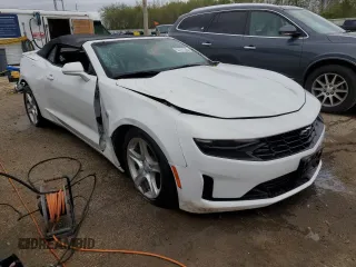 2019 Chevrolet Camaro 1LT z VIN 1G1FB3DS0K0117445, wystawiony jako Copart lot #53751235 z przebiegiem 53 581 mil mil oraz Szkoda całkowita • Salvage title. Historia ofert i sprzedaży dostępna na DreamBid. Obrazek 4.