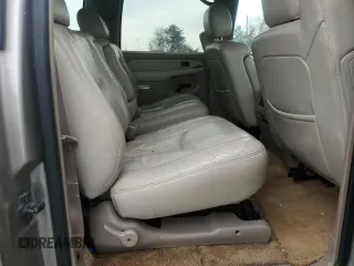 2003 Chevrolet Suburban LS with VIN 3GNEC16Z43G288590, listed as a Copart auction lot 45089865 with 317,052 mi miles and Salvage Title. Bid and sale history available at carsss.com. Image 11.