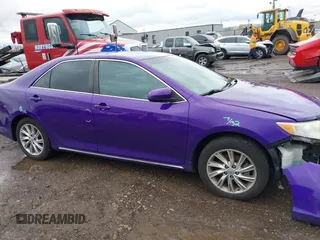 2014 Toyota Camry L with VIN 4T4BF1FK3ER419743, listed as a IAAI auction lot 41940669 with 92,822 mi miles. Bid and sale history available at carsss.com. Image 14.