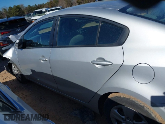 2015 Kia Forte LX with VIN KNAFK4A69F5364361, listed as a IAAI auction lot 41636506 with 1 mi miles. Bid and sale history available at carsss.com. Image 14.