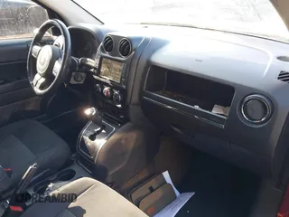 2013 Jeep Compass Latitude with VIN 1C4NJDEB3DD186328, listed as a IAAI auction lot 41357490 with 212,608 mi miles. Bid and sale history available at carsss.com. Image 5.