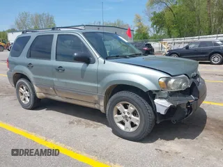 2006 Ford Escape XLT with VIN 1FMYU931X6KC71723, listed as a IAAI auction lot 42253154 with 148,959 mi miles and . Bid and sale history available at DreamBid. Image 1.
