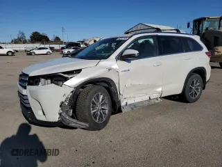 2018 Toyota Highlander Hybrid XLE with VIN 5TDJGRFHXJS048282, listed as a Copart auction lot 48297745 with 51,295 mi miles and Salvage title. Bid and sale history available at DreamBid. Image 1.