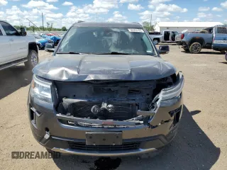 2018 Ford Explorer XLT z VIN 1FM5K8D88JGB08353, wystawiony jako Copart lot #56324765 z przebiegiem 140 716 mil mil oraz Szkoda całkowita • Salvage title. Historia ofert i sprzedaży dostępna na DreamBid. Obrazek 5.