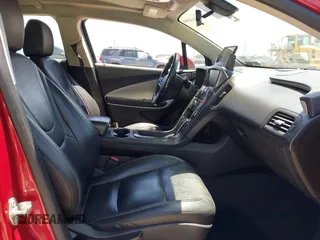 2014 Chevrolet Volt with VIN 1G1RB6E40EU136640, listed as a IAAI auction lot 42144066 with 168,732 mi miles and . Bid and sale history available at carsss.com. Image 5.