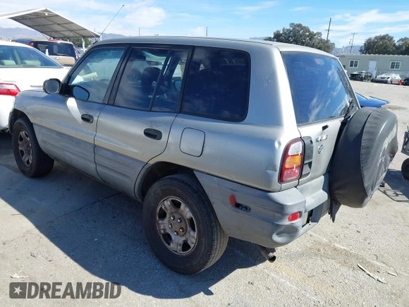 1999 Toyota RAV4 with VIN JT3GP10V0X7050673, listed as a IAAI auction lot 41625555 with 357,682 mi miles and . Bid and sale history available at DreamBid. Image 3.
