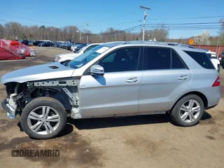 2014 Mercedes-Benz M 350 with VIN 4JGDA2EB9EA320466, listed as a IAAI auction lot 41994342 with 102,791 mi miles and . Bid and sale history available at DreamBid. Image 14.