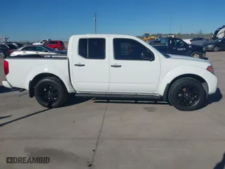 2020 Nissan Frontier SV with VIN 1N6ED0EA8LN715866, listed as a IAAI auction lot 40888922 with 34,374 mi miles. Bid and sale history available at carsss.com. Image 12.