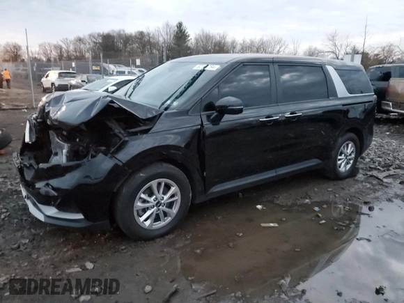 2023 Kia Carnival LX with VIN KNDNB4H32P6290920, listed as a Copart auction lot 82141794 with 28,597 mi miles and Salvage Title. Bid and sale history available at carsss.com. Image 1.