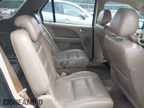 2005 Ford Freestyle SEL with VIN 1FMZK02185GA06274, listed as a IAAI auction lot 42232701 with Not provided miles and . Bid and sale history available at DreamBid. Image 8.