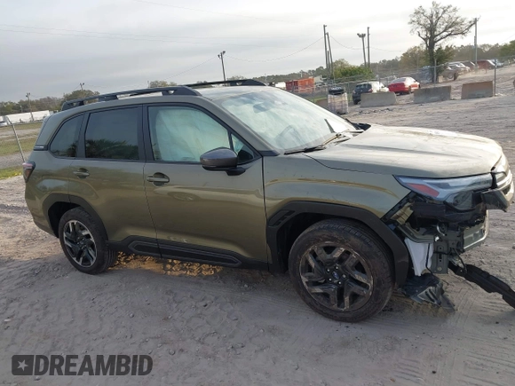 2025 Subaru Forester Limited z VIN JF2SLDRC1SH484884, wystawiony jako IAAI lot #41590511 z przebiegiem 4 933 mil mil oraz . Historia ofert i sprzedaży dostępna na DreamBid. Obrazek 13.