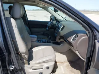 2013 Dodge Durango Crew with VIN 1C4SDHDT5DC637535, listed as a IAAI auction lot 41867982 with 162,569 mi miles. Bid and sale history available at carsss.com. Image 5.