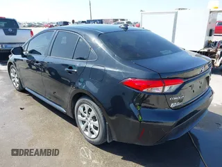 2022 Toyota Corolla LE with VIN JTDEPMAE4NJ210119, listed as a IAAI auction lot 41816013 with 50,431 mi miles. Bid and sale history available at carsss.com. Image 3.
