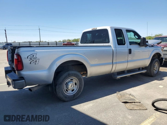 2015 Ford F-250 XLT z VIN 1FT7X2B67FEC98288, wystawiony jako Copart lot #56031615 z przebiegiem 99 928 mil mil oraz Czysty tytuł • Clean title. Historia ofert i sprzedaży dostępna na DreamBid. Obrazek 3.