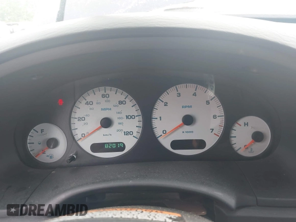 2004 Chrysler Town & Country LX z VIN 1C4GP44R24B527042, wystawiony jako IAAI lot #42466864 z przebiegiem 82 019 mil mil oraz . Historia ofert i sprzedaży dostępna na DreamBid. Obrazek 7.