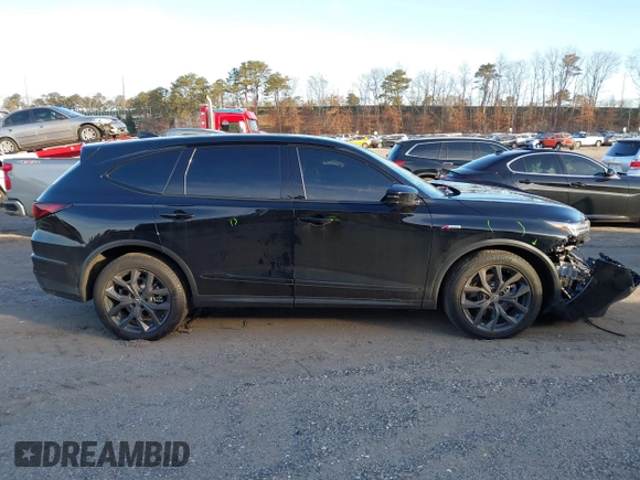 2024 Acura MDX w/A-Spec Package with VIN 5J8YE1H01RL024660, listed as a IAAI auction lot 41586135 with 5,075 mi miles. Bid and sale history available at carsss.com. Image 13.