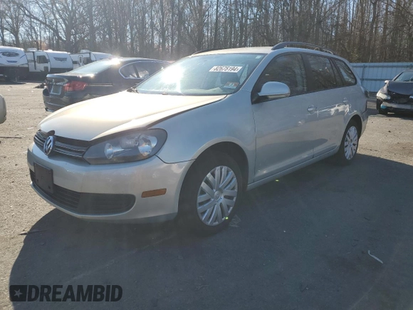 2010 Volkswagen Jetta SportWagen S with VIN 3VWKX7AJ6AM660172, listed as a Copart auction lot 82675194 with 117,984 mi miles and Salvage Title. Bid and sale history available at carsss.com. Image 1.