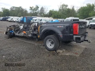 2024 Ford F-350 XL z VIN 1FT8W3DM2REC26928, wystawiony jako Copart lot #72229934 z przebiegiem Nie podano mil oraz Szkoda całkowita • Salvage title. Historia ofert i sprzedaży dostępna na DreamBid. Obrazek 2.