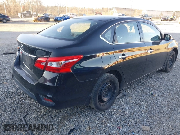 2016 Nissan Sentra SV with VIN 3N1AB7AP4GY321318, listed as a IAAI auction lot 40985808 with 191,048 mi miles and . Bid and sale history available at DreamBid. Image 4.