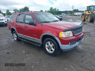 2002 Ford Explorer XLT с VIN 1FMZU73E32UA32606, выставлен на аукционе IAAI как лот 42656846 с пробегом 139 172 миль миль и . История ставок и продаж доступна на DreamBid. Изображение 1.