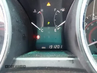 2011 Toyota Highlander z VIN 5TDBK3EH5BS090250, wystawiony jako IAAI lot #42216937 z przebiegiem 191 201 mil mil oraz . Historia ofert i sprzedaży dostępna na DreamBid. Obrazek 15.