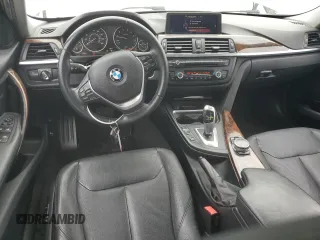 2015 BMW 3 Series 328i z VIN WBA3A5C52FF606921, wystawiony jako Copart lot #52021665 z przebiegiem 115 923 mil mil oraz Szkoda całkowita • Salvage title. Historia ofert i sprzedaży dostępna na DreamBid. Obrazek 8.