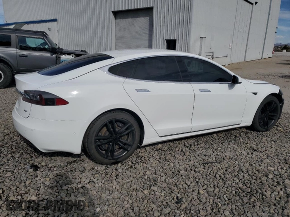 2016 Tesla Model S 90D with VIN 5YJSA1E27GF142380, listed as a Copart auction lot 50661905 with 104,865 mi miles and Salvage Title. Bid and sale history available at DreamBid. Image 3.
