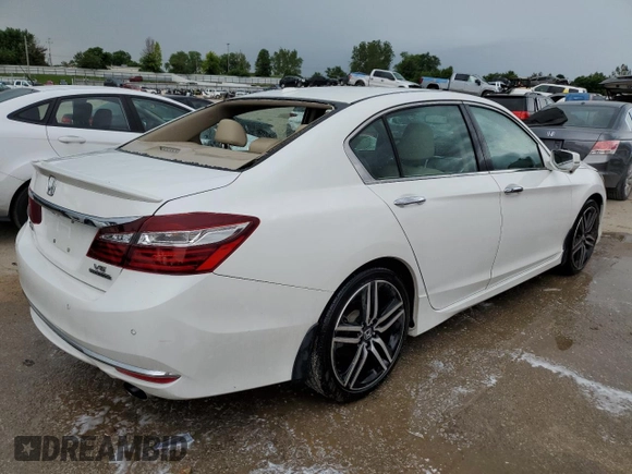 2017 Honda Accord Touring with VIN 1HGCR3F91HA009968, listed as a Copart auction lot 55858414 with 133,083 mi miles and Salvage title. Bid and sale history available at DreamBid. Image 3.