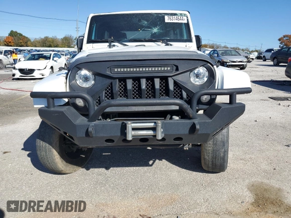 2018 Jeep Wrangler Unlimited Sahara with VIN 1C4BJWEG3JL834357, listed as a Copart auction lot 76314644 with 63,458 mi miles and Non repairable. Bid and sale history available at DreamBid. Image 5.