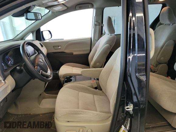 2020 Toyota Sienna LE с VIN 5TDJZ3DC0LS251165, выставлен на аукционе IAAI как лот 42619736 с пробегом 48 223 миль миль и . История ставок и продаж доступна на DreamBid. Изображение 31.