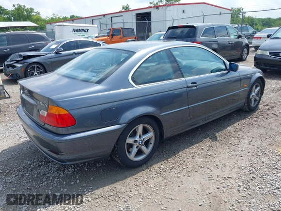 2002 BMW 3 Series 325Ci with VIN WBABN33402PG56171, listed as a IAAI auction lot 42657532 with 166,553 mi miles and . Bid and sale history available at DreamBid. Image 4.