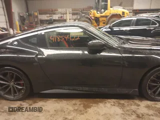 2024 Nissan Z Performance с VIN JN1BZ4BH0RM361326, выставлен на аукционе IAAI как лот 41854422 с пробегом 2 402 миль миль и . История ставок и продаж доступна на DreamBid. Изображение 14.