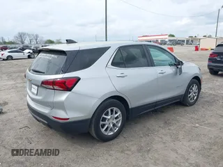 2022 Chevrolet Equinox LT with VIN 3GNAXKEV5NL102914, listed as a IAAI auction lot 41971296 with 69,413 mi miles. Bid and sale history available at carsss.com. Image 4.