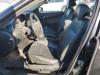 2010 Saab 9-3 z VIN YS3FA4CY1A1613863, wystawiony jako Copart lot #76587724 z przebiegiem 230 190 mil mil oraz Czysty tytuł • Clean title. Historia ofert i sprzedaży dostępna na DreamBid. Obrazek 7.