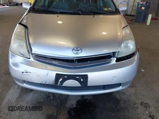 2009 Toyota Prius with VIN JTDKB20U293472505, listed as a IAAI auction lot 41988240 with 147,021 mi miles. Bid and sale history available at carsss.com. Image 6.