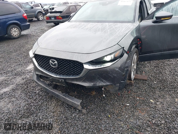 2023 Mazda CX-30 S Carbon Edition с VIN 3MVDMBCM0PM520804, выставлен на аукционе IAAI как лот 41487833 с пробегом 11 542 миль миль и . История ставок и продаж доступна на DreamBid. Изображение 6.