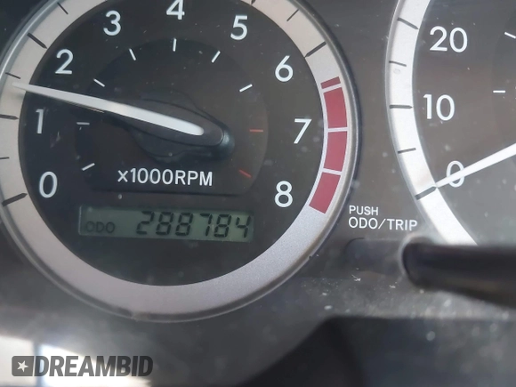 2009 Toyota Sienna CE with VIN 5TDZK23C29S262938, listed as a IAAI auction lot 42139539 with 288,784 mi miles. Bid and sale history available at carsss.com. Image 7.